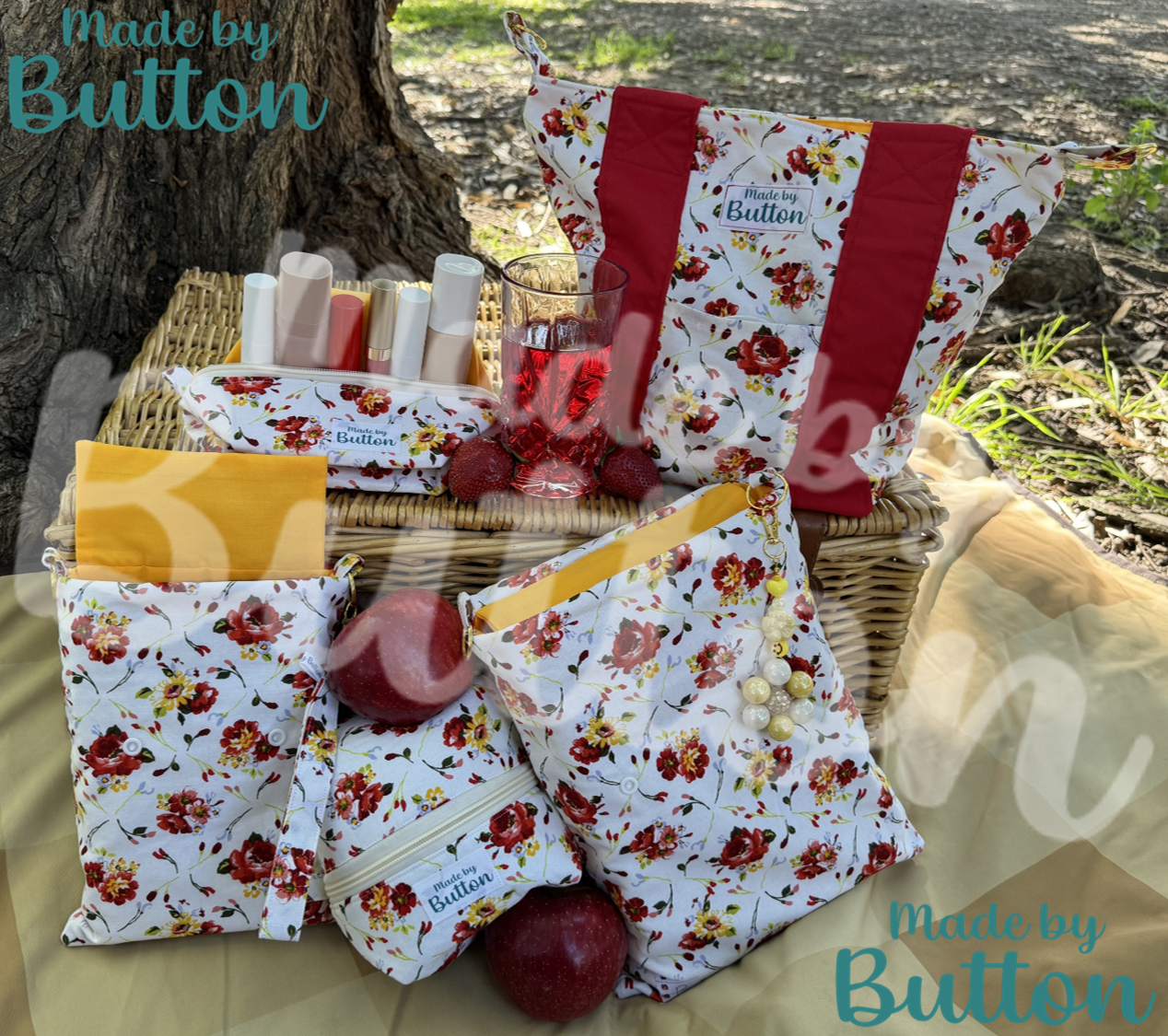 "Cozy Bouquet" Boxy Pouch (Variant B)