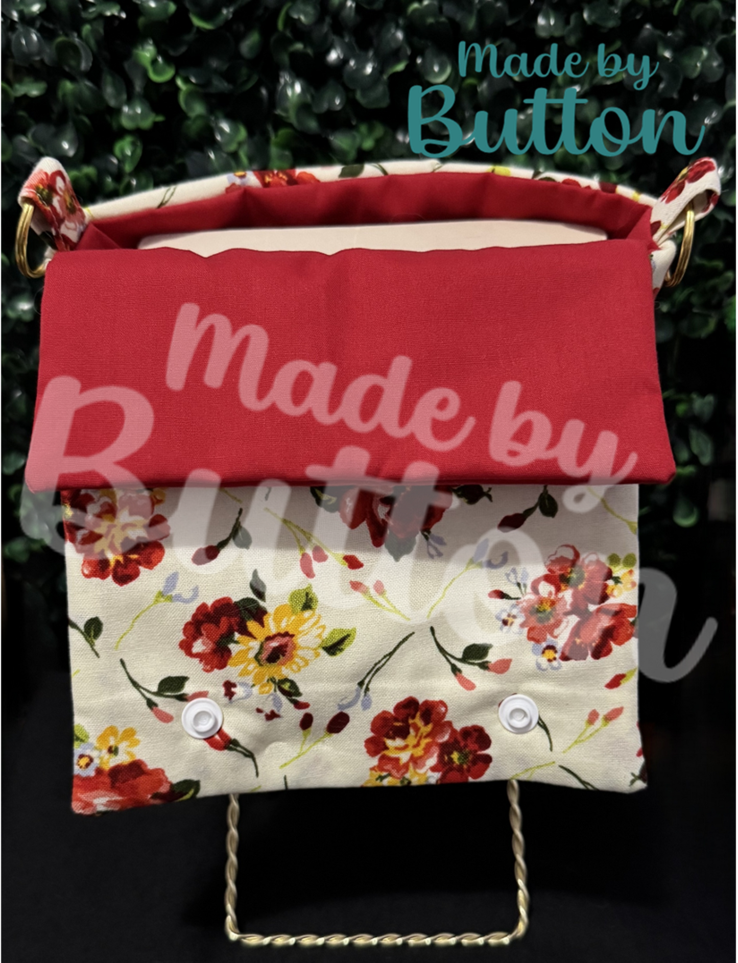 "Cozy Bouquet" Book Sleeve (Variant B)