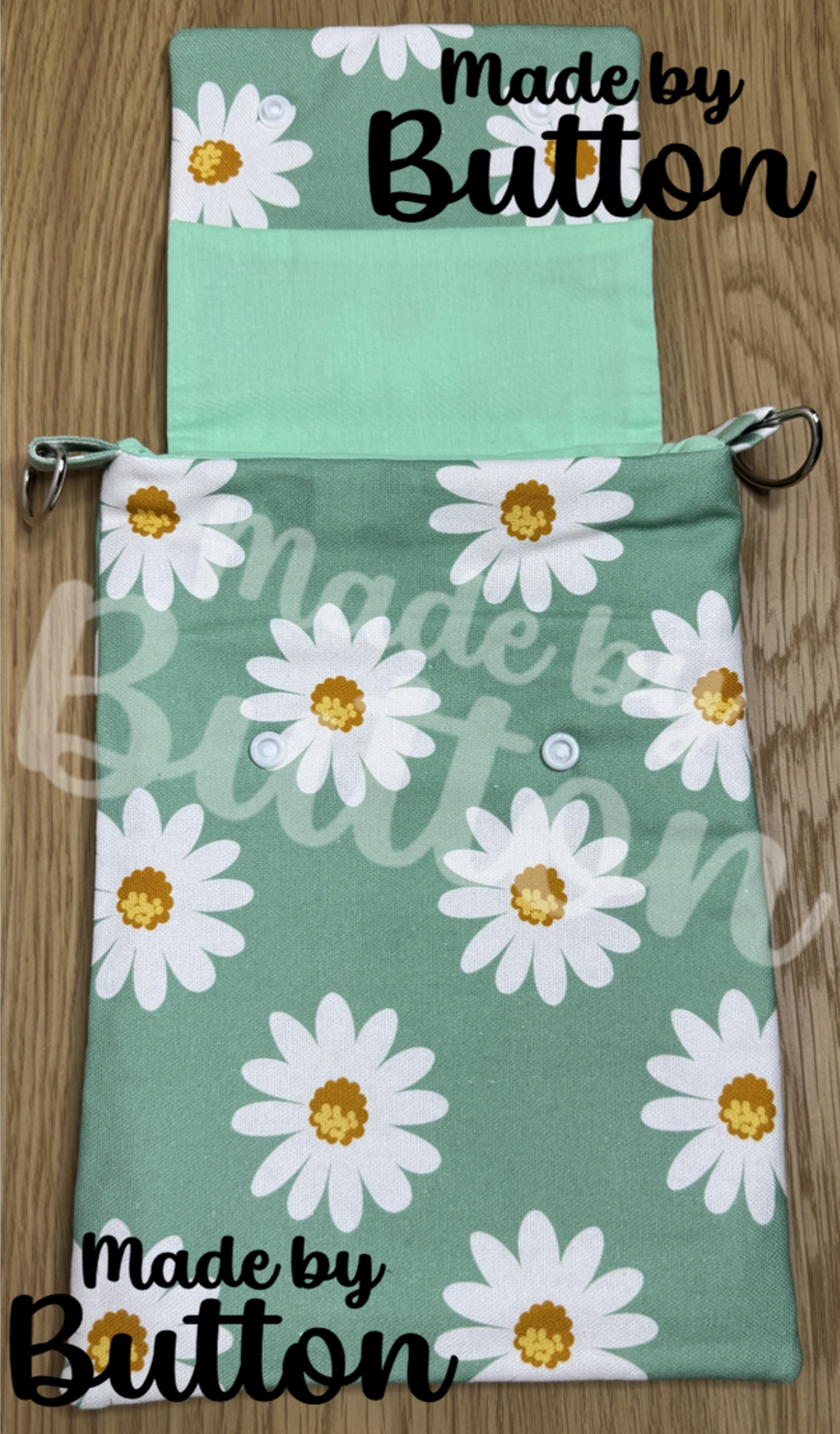 "Mint Daisy" Book Sleeve (Variant C)
