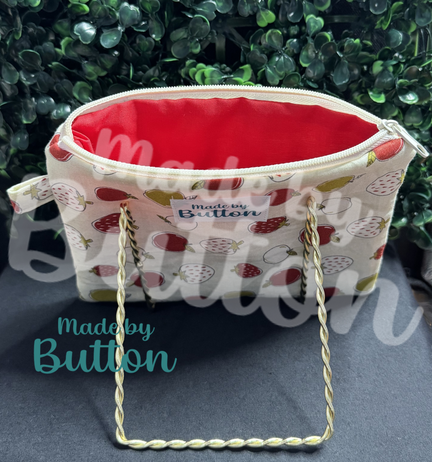 "Farmer's Harvest" Zipper Pouch (Variant A)