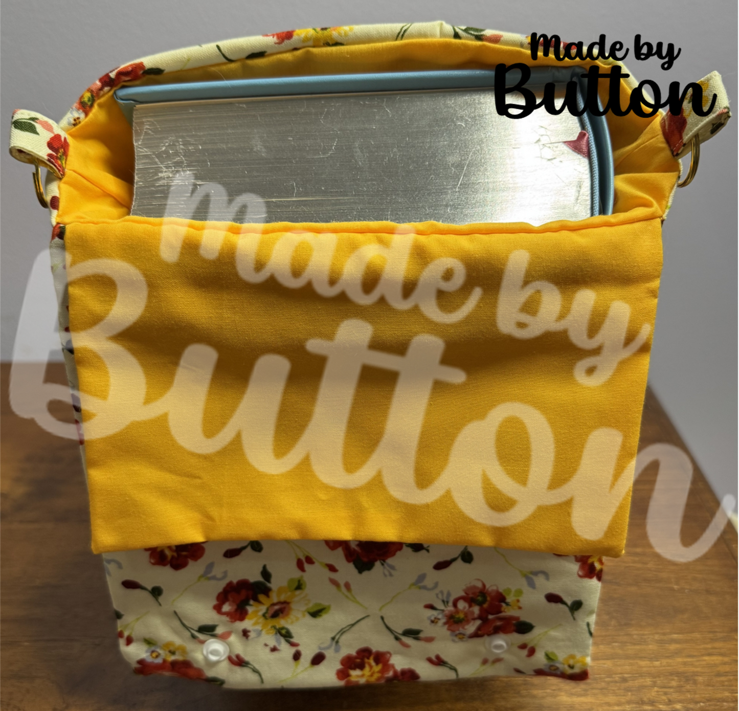 "Cozy Bouquet" Large Book Sleeve (Variant B)