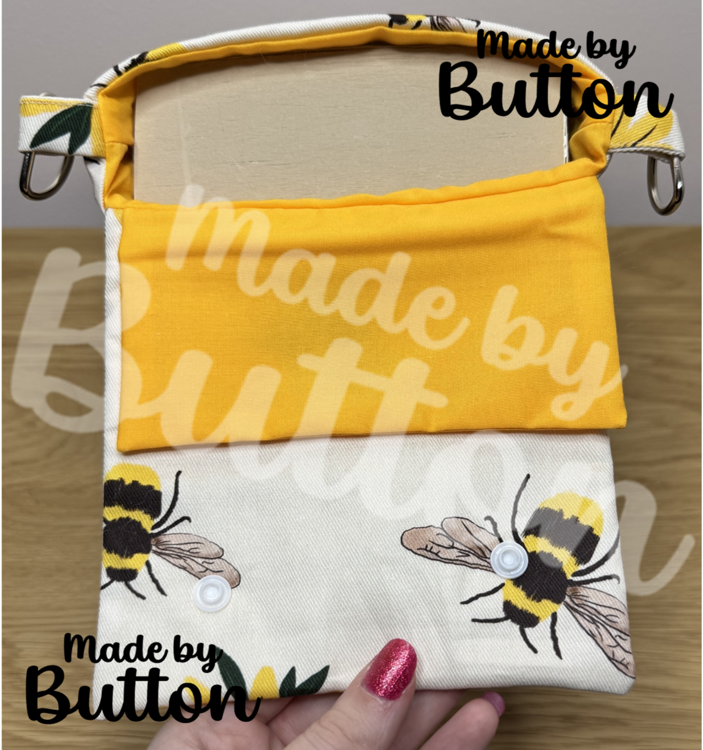 "Bee Spectacular" Book Sleeve (Variant C)