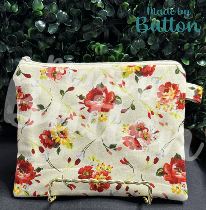 "Cozy Bouquet" Zipper Pouch (Variant A)