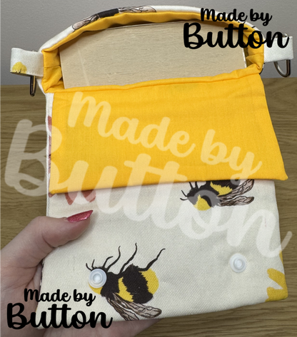 "Bee Spectacular" Book Sleeve (Variant A)