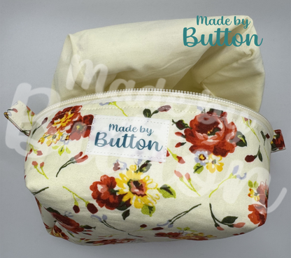 "Cozy Bouquet" Boxy Pouch (Variant A)