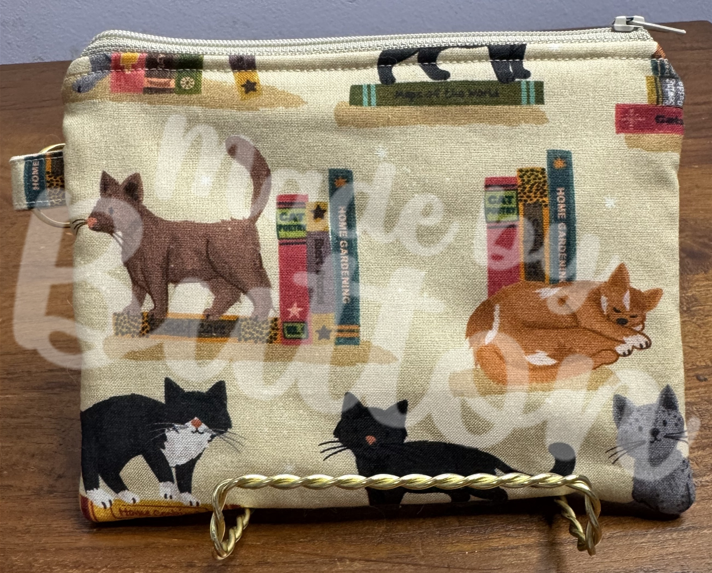"Bookworm Kitty" Zipper Pouch (Variant B)