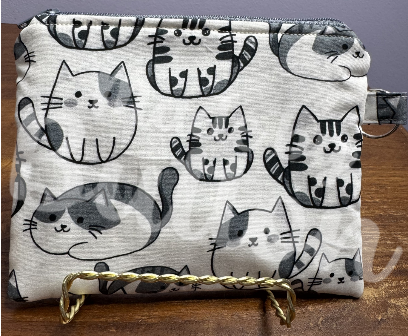 "Monochromatic Purr-fection" Zipper Pouch (Variant C)
