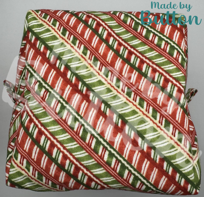 "Roll In The Grass" Boxy Pouch
