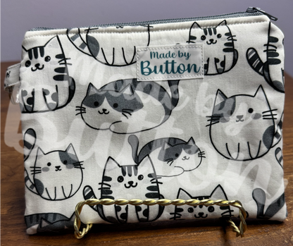 "Monochromatic Purr-fection" Zipper Pouch (Variant B)