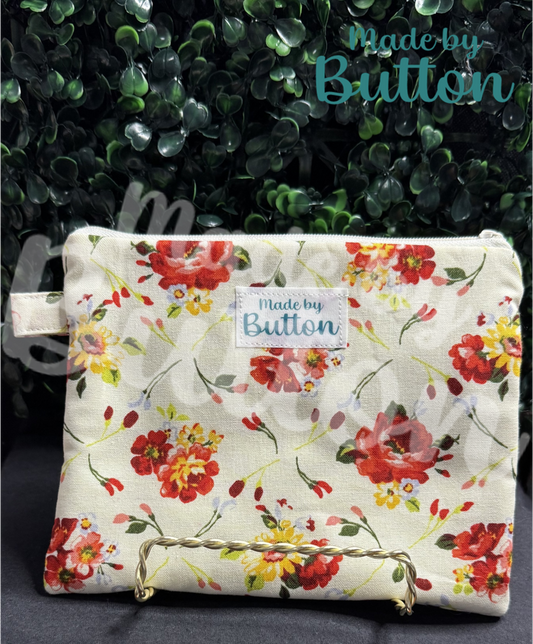 "Cozy Bouquet" Zipper Pouch (Variant B)