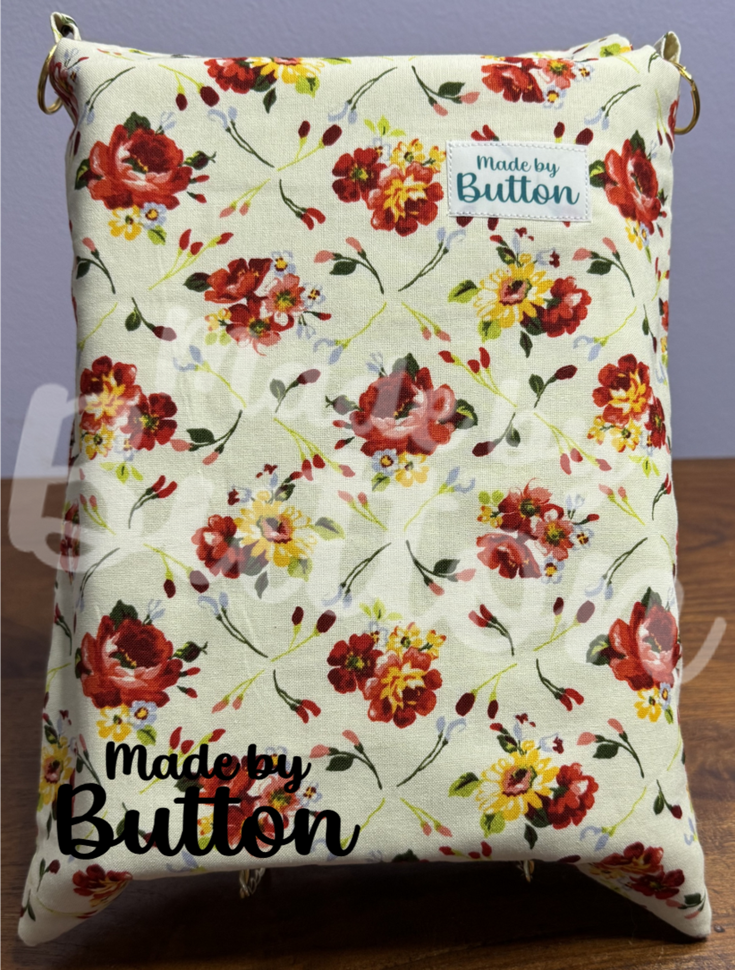 "Cozy Bouquet" Large Book Sleeve (Variant C)