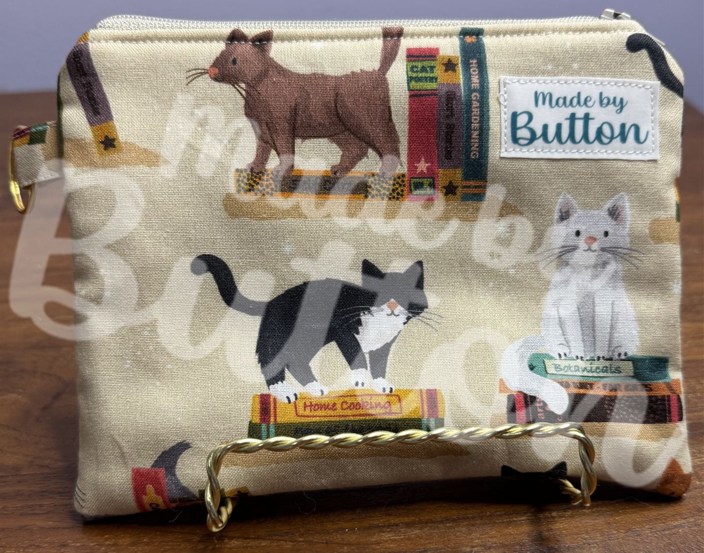 "Bookworm Kitty" Zipper Pouch (Variant C)