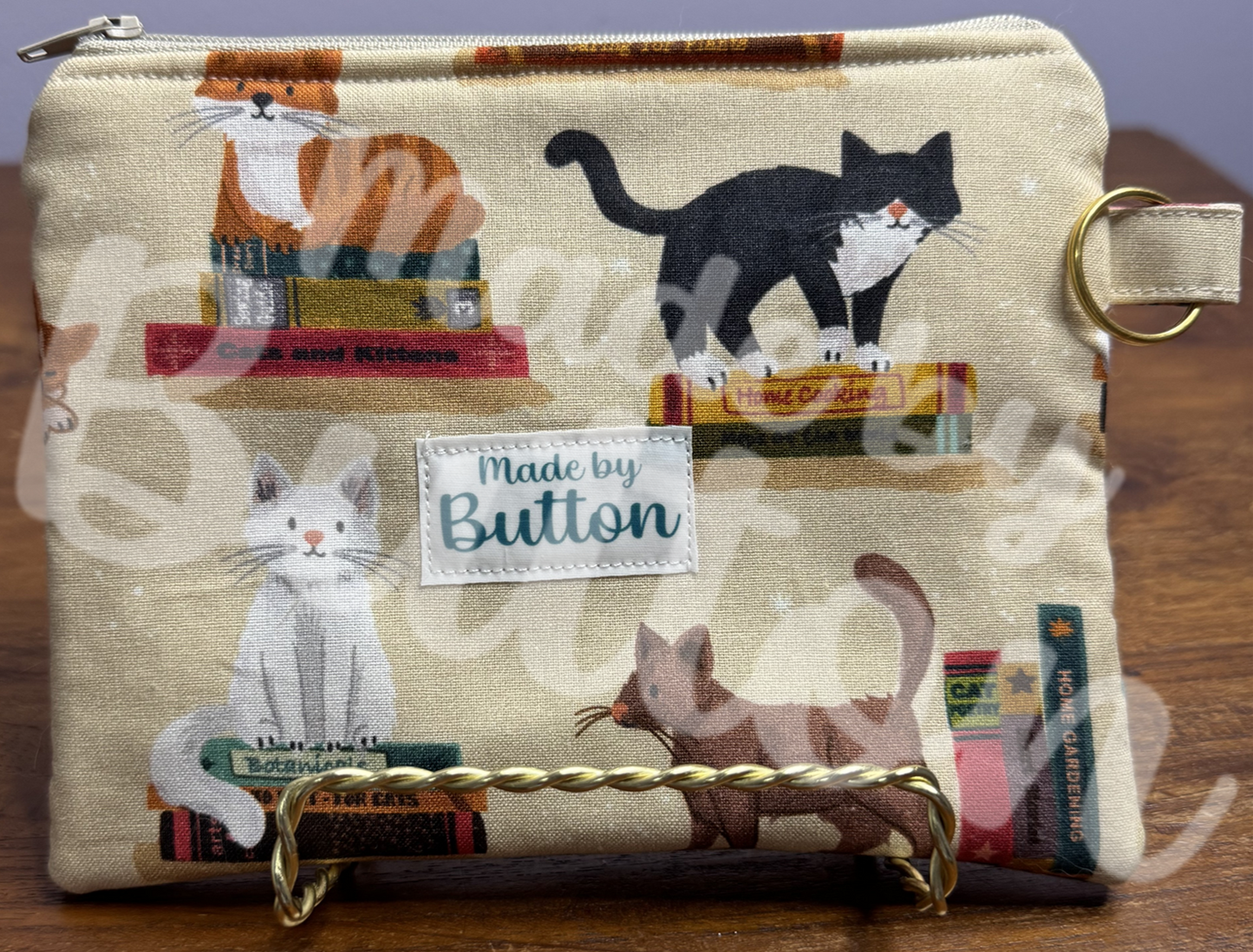 "Bookworm Kitty" Zipper Pouch (Variant B)