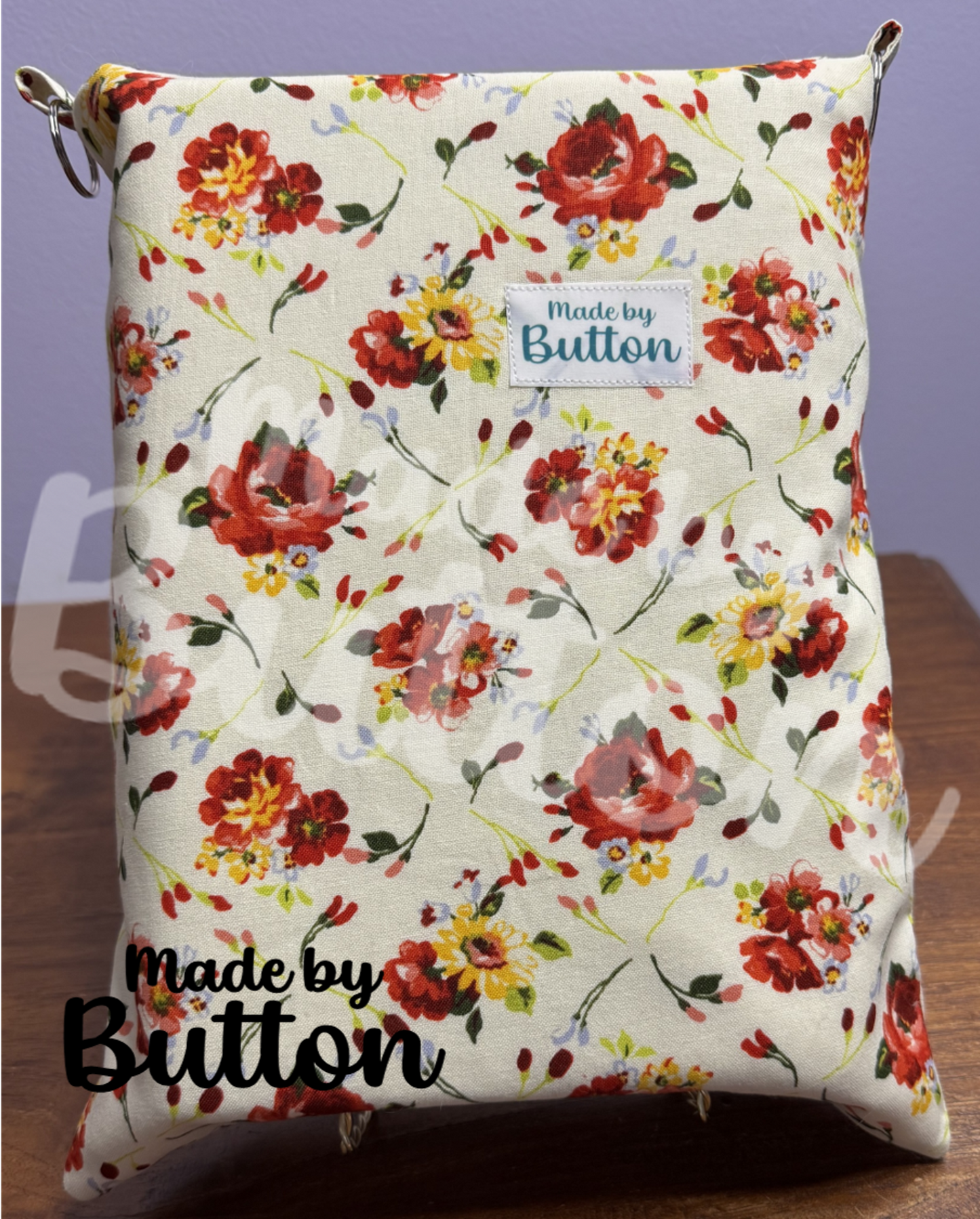 "Cozy Bouquet" Large Book Sleeve (Variant A)