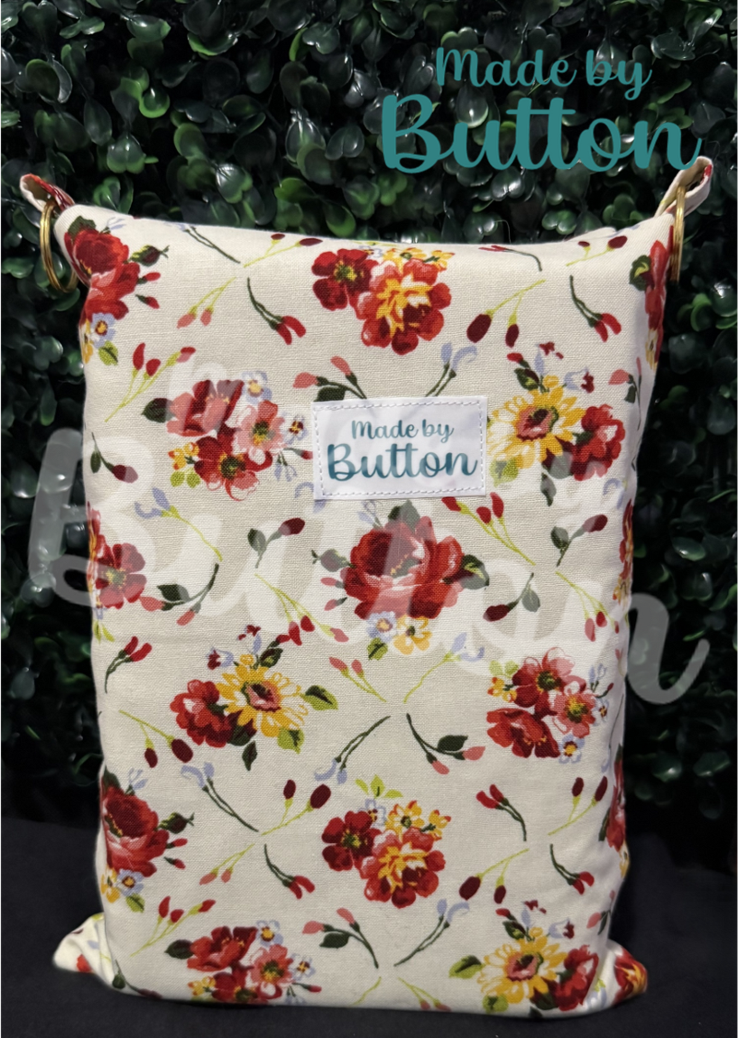 "Cozy Bouquet" Book Sleeve (Variant B)