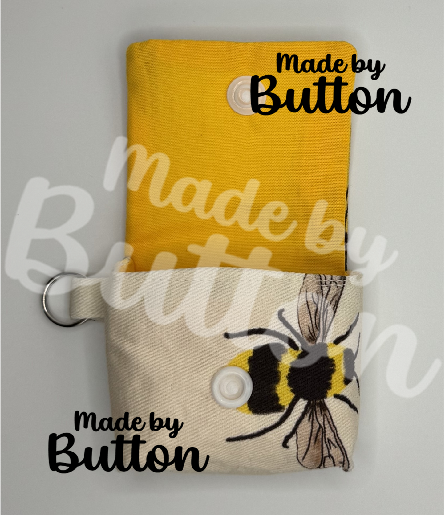 "Bee Spectacular" Airpod Pro Case (Variant B)