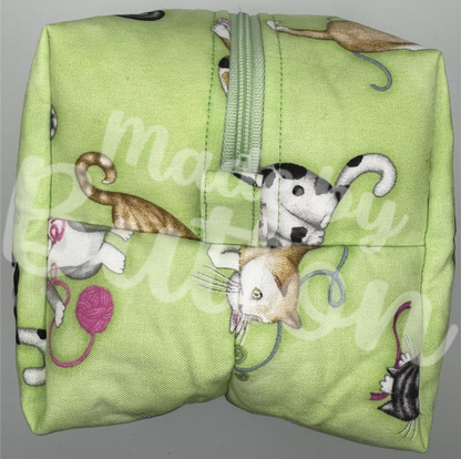 "A Kitty's Curiosity" Boxy Pouch