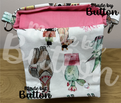"Llama Be Prickly" Book Sleeve (Variant B)