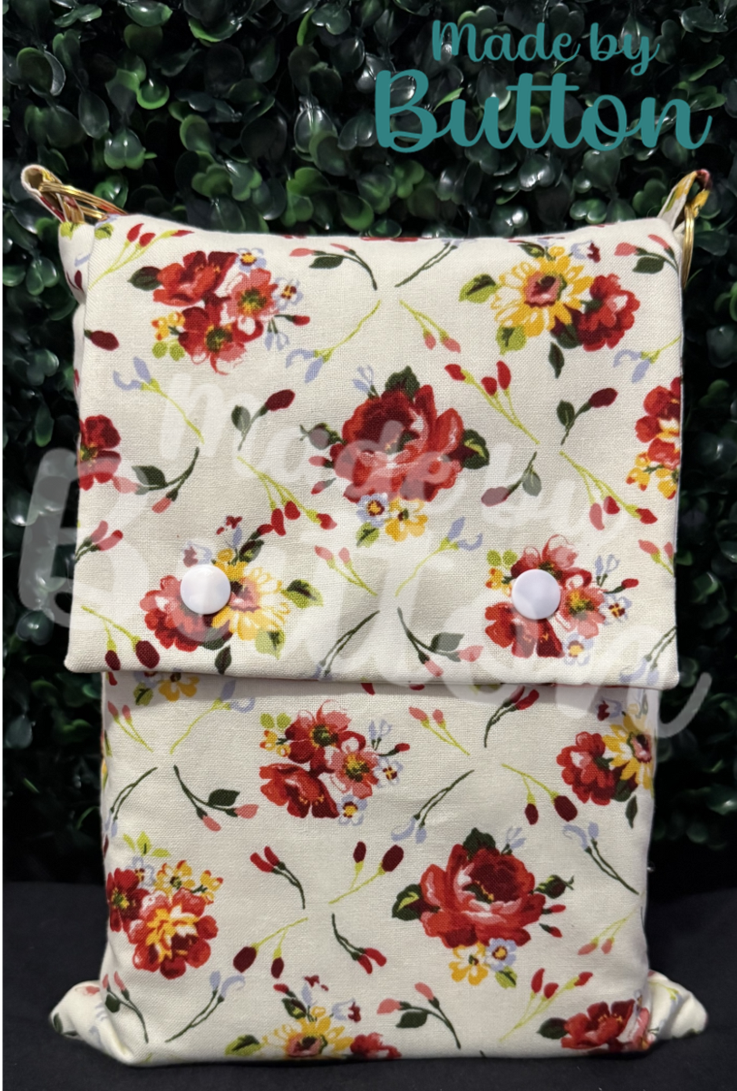 "Cozy Bouquet" Book Sleeve (Variant A)