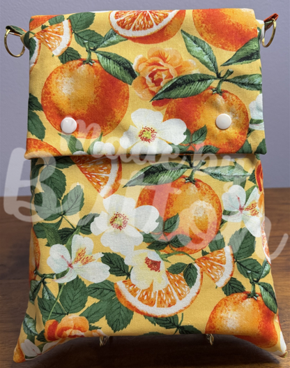 "Zesty Magnolias" Large Book Sleeve