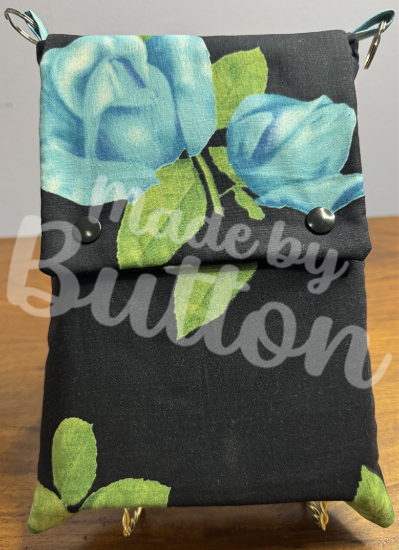 "Statement Rosette" Book Sleeve