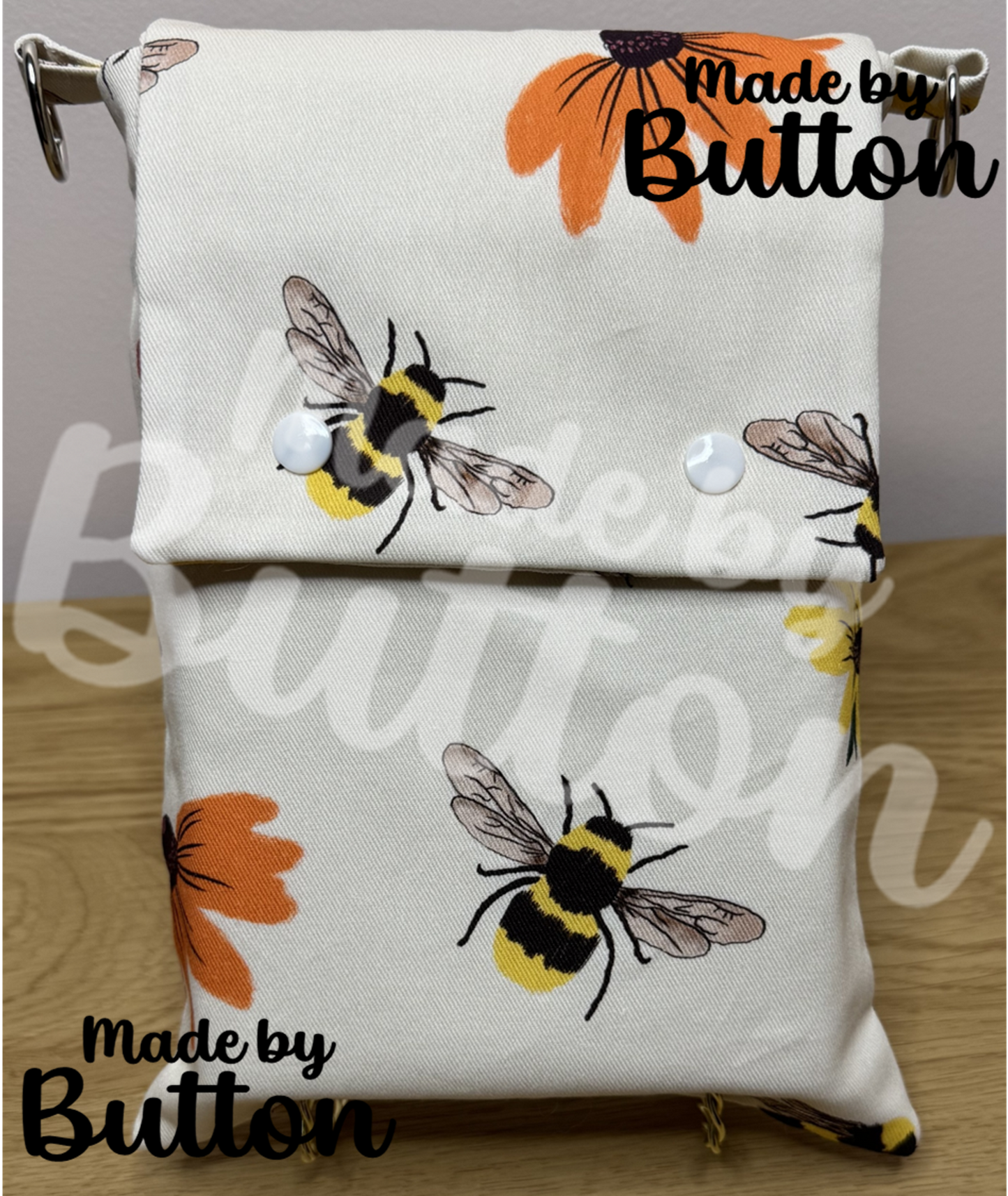 "Bee Spectacular" Book Sleeve (Variant A)