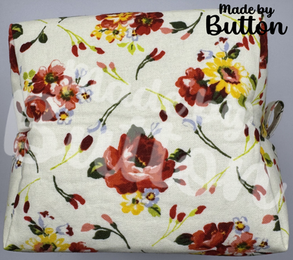"Cozy Bouquet" Boxy Pouch (Variant B)