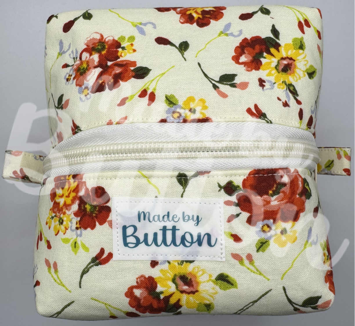 "Cozy Bouquet" Boxy Pouch (Variant B)
