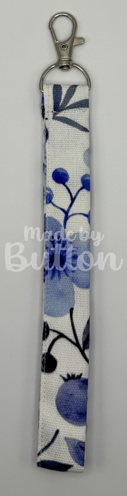 "Blueberry Bewilderment" Wristlet (Silver)