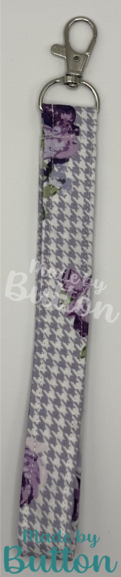 "Smell The Roses" Wristlet (Silver)
